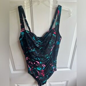 Roatan Swimwear Women's Black Colorful Tropical Floral Print‎ One Piece Swimsuit